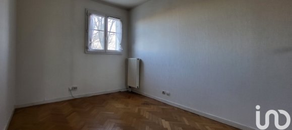 3 bedrooms Apartment in Villeneuve-la-Garenne, France No. 162319 11
