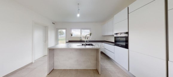 6 غرف نوم فيلا في Corfinio, Italy رقم 25163 5