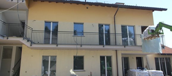 4 rooms Duplex in Rescaldina, Italy No. 223092 2