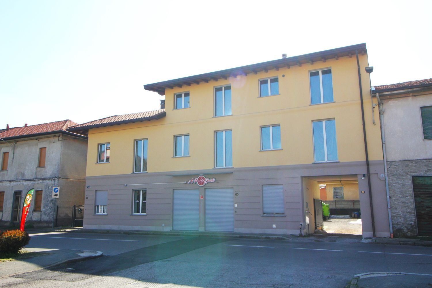 4 rooms Duplex in Rescaldina, Italy No. 223092