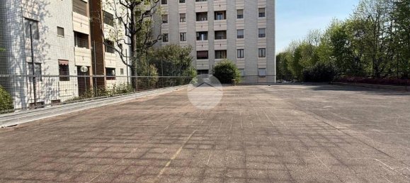 Квартира с 1 спальней в Корсико, Италия № 348746 15