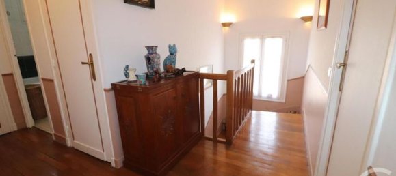 Casa T4 em Le Plessis-Bouchard, France N.º 360365 8