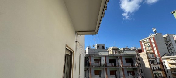 Квартира с 3 комнатами в Таранто, Италия № 283948 15