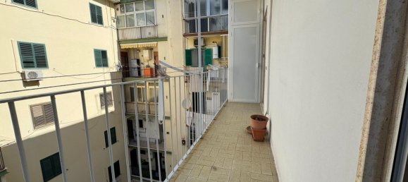 Квартира с 3 комнатами в Таранто, Италия № 283948 16