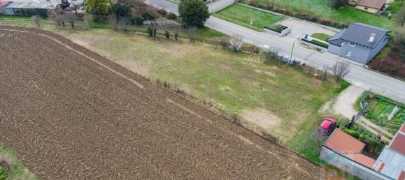 Grundstück in Udine, Italy 1566m², Nr. 24503 16