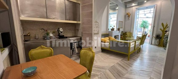 1 bedroom Apartment in Naples, Italy No. 357750 4