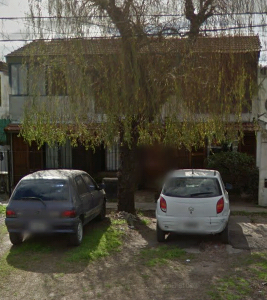 Casa de 2 dormitorios en San Miguel, Argentina No. 65330