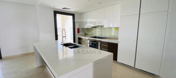 4 bedrooms Villa in Yas Island, UAE No. 15180 9