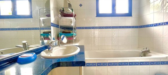 3 bedrooms Villa in Widehem, France No. 154632 8