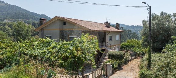 3 Schlafzimmer Haus in Amares, Portugal, Nr. 300419 13