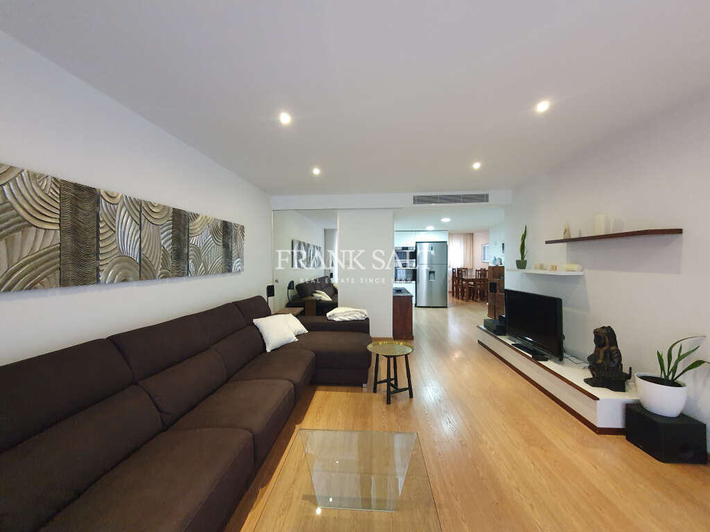 3 غرف نوم شقة في Gzira, Malta رقم 7708