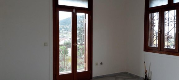 3 Schlafzimmer Gewerbliche Immobilien in Koropi, Greece, Nr. 5012 11