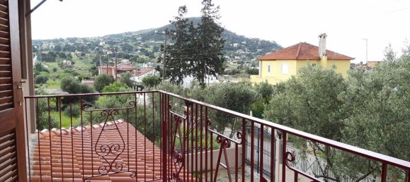 3 Schlafzimmer Gewerbliche Immobilien in Koropi, Greece, Nr. 5012 2