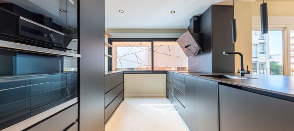 Apartamento de 3 dormitorios en Alicante, Spain No. 154943 10