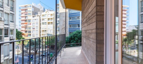 Apartamento de 3 dormitorios en Alicante, Spain No. 154943 3