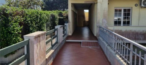 Квартира с 3 комнатами в Латина, Италия № 198581 3