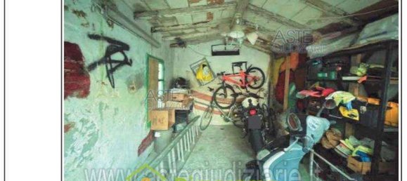 5-salle Maison à Seravezza, Italy No. 189348 18