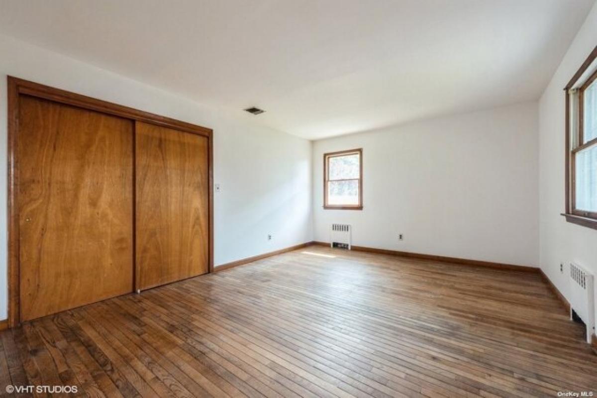 5 bedrooms House in Port Washington, USA No. 398139