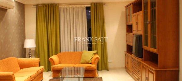 Apartamento de 3 dormitorios en Swieqi, Malta No. 2579 4