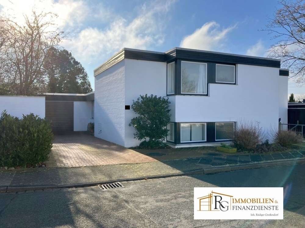 5 bedrooms Townhouse in Wolfsburg, Germany No. 235633