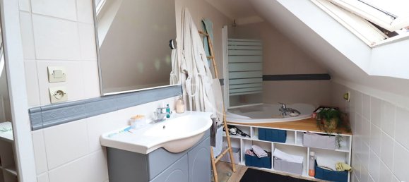 5 bedrooms House in Eure, France No. 360675 14