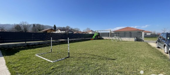 3 bedrooms Villa in Saint-Simeon-de-Bressieux, France No. 291109 4