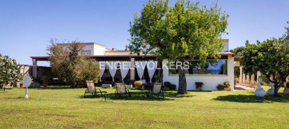 5 bedrooms House in Carpignano Salentino, Italy No. 63030 7