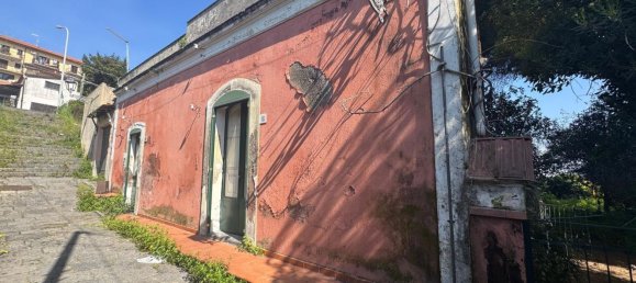 Casa de 4 divisões em Viagrande, Italy N.º 50459 2