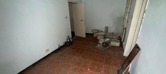 Casa de 4 divisões em Viagrande, Italy N.º 50459 9