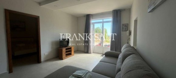 Maisonette de 1 dormitorio en Qala, Malta No. 6054 2