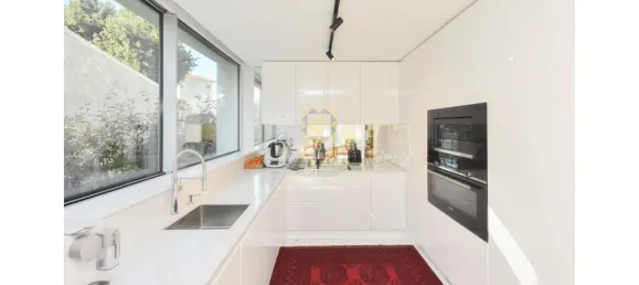 5 bedrooms House in Porto, Portugal No. 106924 6