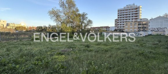 Земельный участок в Сетубал, Португалия № 136575 5