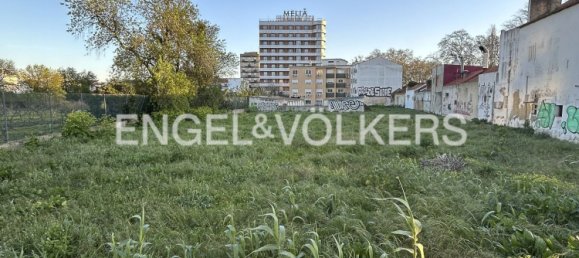 Земельный участок в Сетубал, Португалия № 136575 3