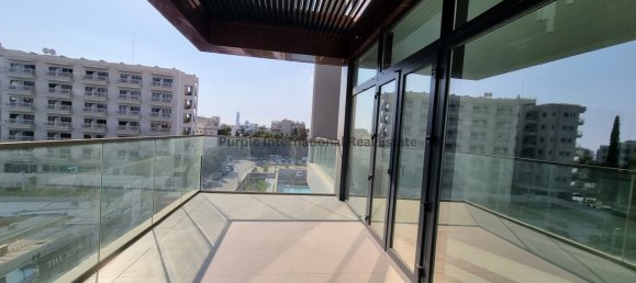 Apartamento de 2 dormitorios en Germasogeia, Cyprus No. 1069 7