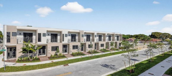 4 chambres duplex à louer à Miami, Miami-Dade, Florida, USA № 615936 19
