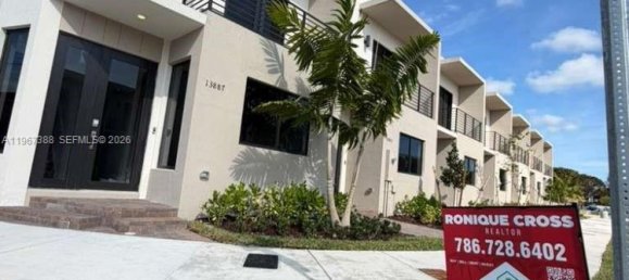 4 chambres duplex à louer à Miami, Miami-Dade, Florida, USA № 615936 18
