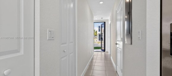 4 chambres duplex à louer à Miami, Miami-Dade, Florida, USA № 615936 16