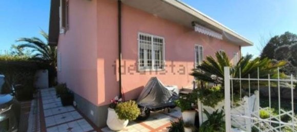 Casa de 8 divisões em Carrara, Italy N.º 193334 2