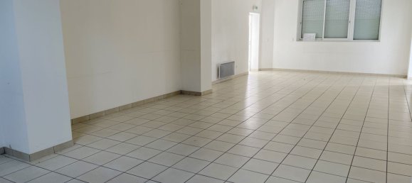 Propriété commerciale à Saint-Erme-Outre-et-Ramecourt, France 307m² No. 274819 4