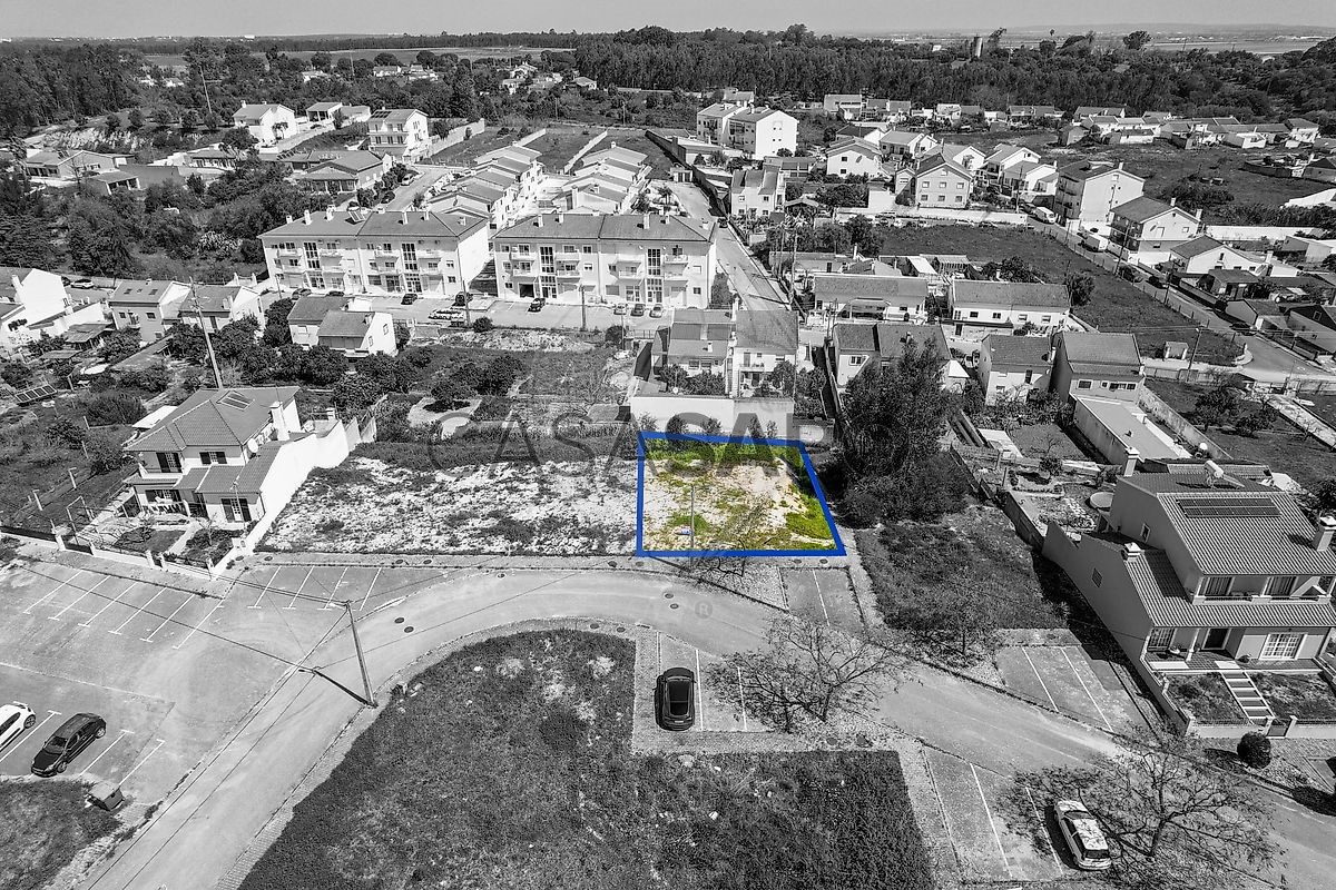 264m² Land in Cartaxo, Portugal No. 200845