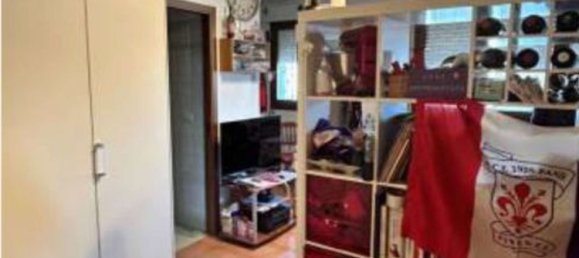 2 rooms Apartment in Florence, Italy No. 192590 10