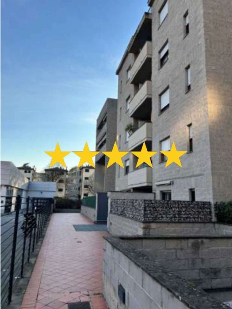 2 rooms Apartment in Florence, Italy No. 192590