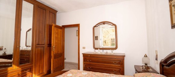 10 Schlafzimmer Haus in Parodi Ligure, Italy, Nr. 379681 33