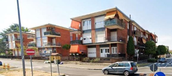 5 bedrooms Apartment in Magenta, Italy No. 361116 3