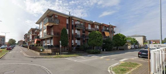 5 bedrooms Apartment in Magenta, Italy No. 361116 5