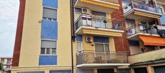 5 bedrooms Apartment in Magenta, Italy No. 361116 6