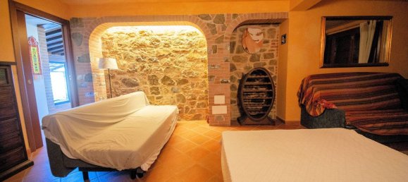 6غرفة منزل في Chianni, Italy رقم 232563 12