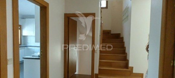 4 bedrooms House in Senhora da Hora, Portugal No. 133438 3