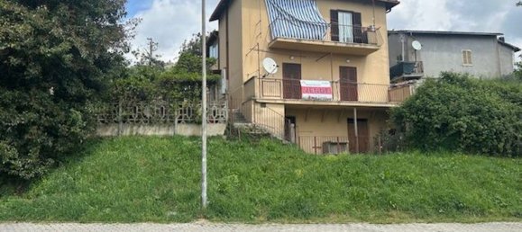 4 bedrooms Apartment in Palestrina, Italy No. 335787 3