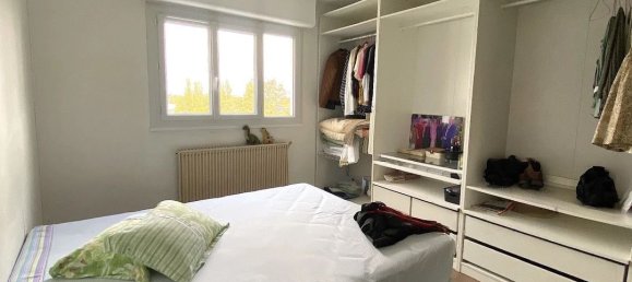 2 bedrooms Apartment in Saint-Jean-de-la-Ruelle, France No. 161148 5